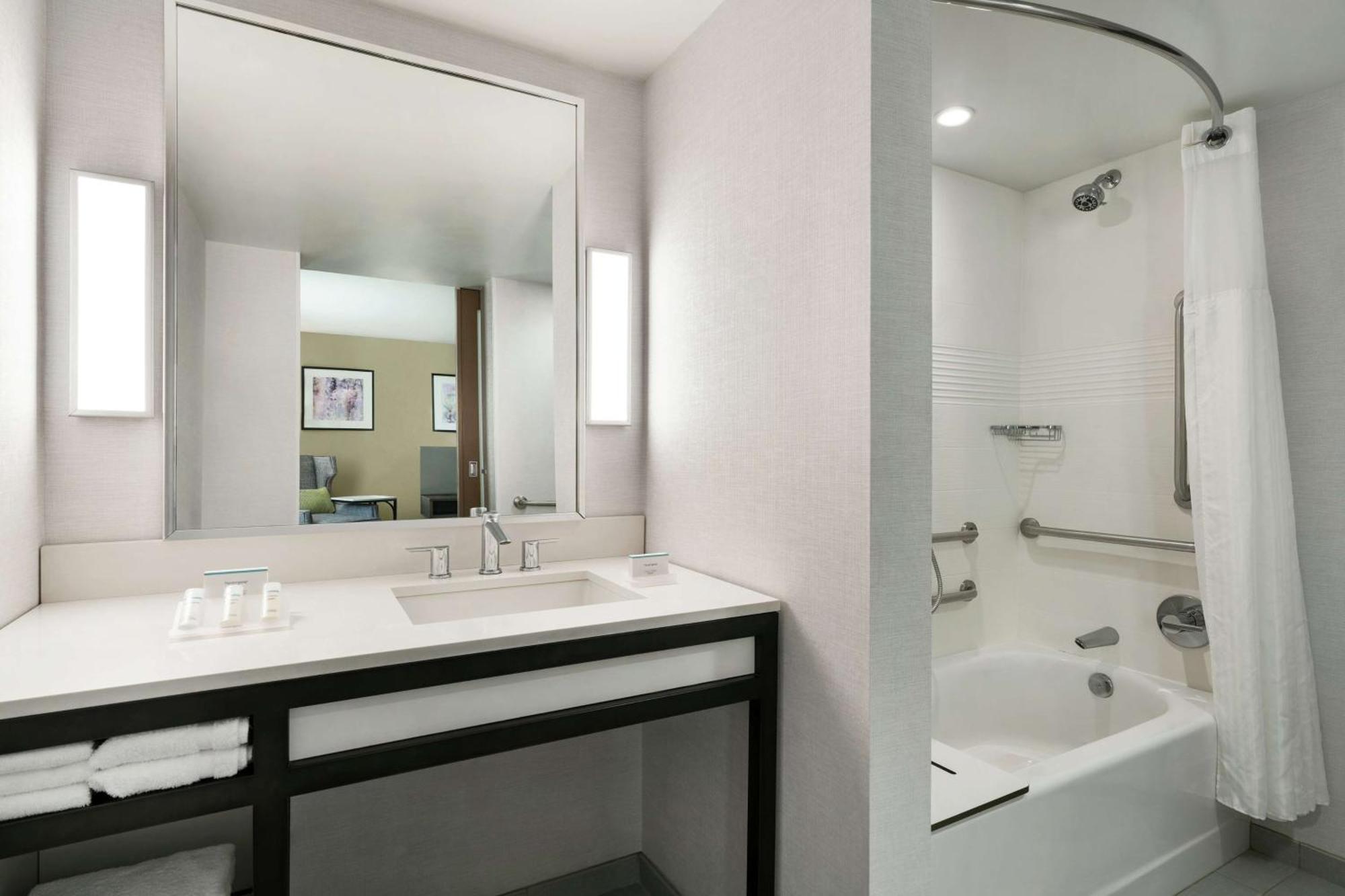 Hilton Garden Inn Springfield Exteriér fotografie